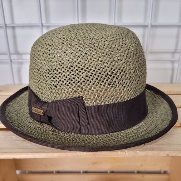 Delux Green Straw Cloche Hat size 7 1/8 Medium - Picture 1 of 7